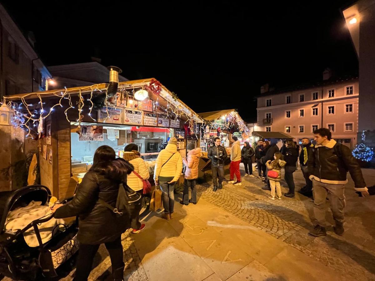 Mansarda Del Sole, Nel Cuore Di Aosta Buitenkant foto