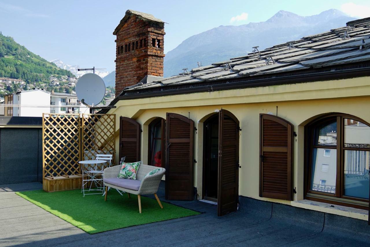 Mansarda Del Sole, Nel Cuore Di Aosta Buitenkant foto